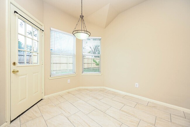 Building Photo - 18518 Shadow Line Ct