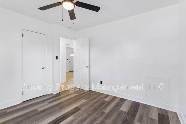 Building Photo - 1028 Modoc Ave
