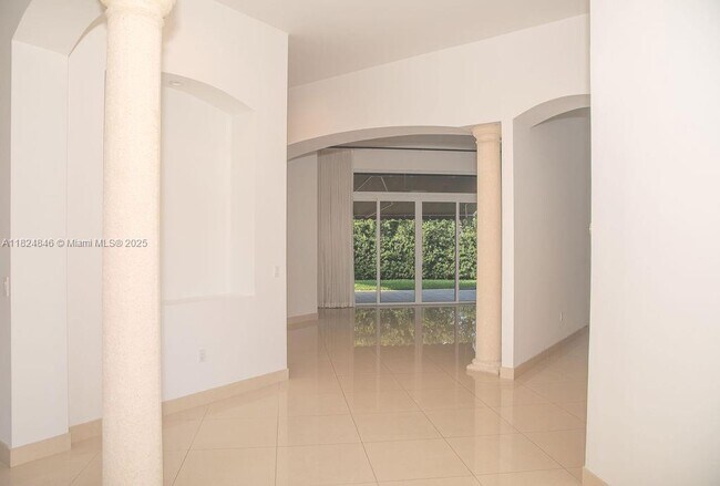 Building Photo - 8464 SW 138th St
