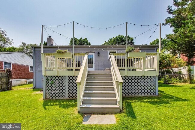 Building Photo - 4715 Oxbow Rd