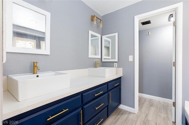 Building Photo - 4069 Nook Way