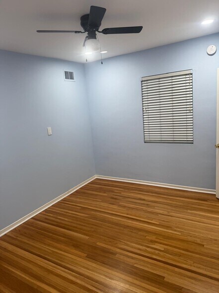 Building Photo - 1317 S Ardilla Ave
