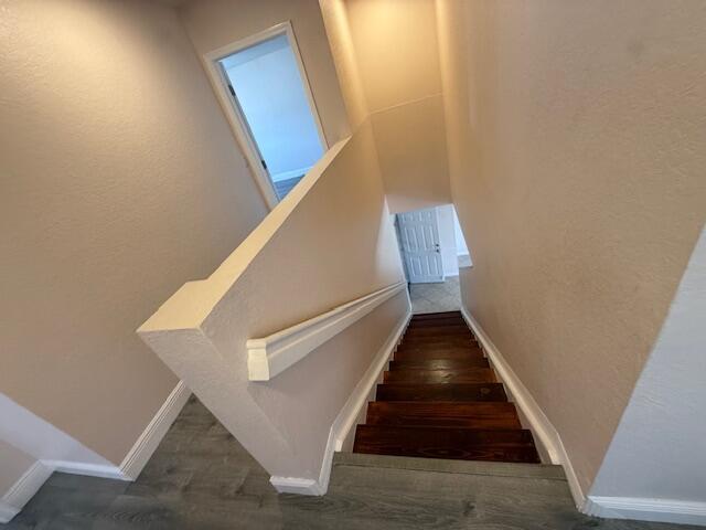 Building Photo - 1988 Marblehead Way