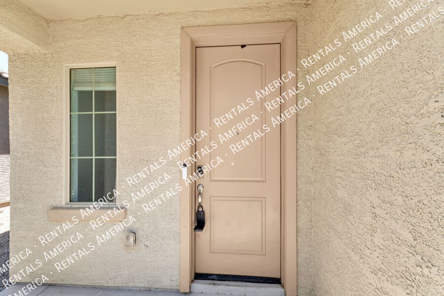 Building Photo - 6952 W Hedge Rose Dr