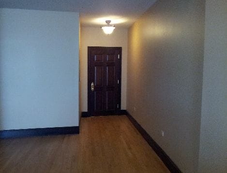 Building Photo - 76 N Chicago St