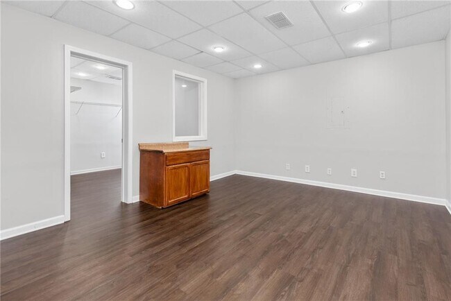 Building Photo - 1616 Amhearst Oaks Ct