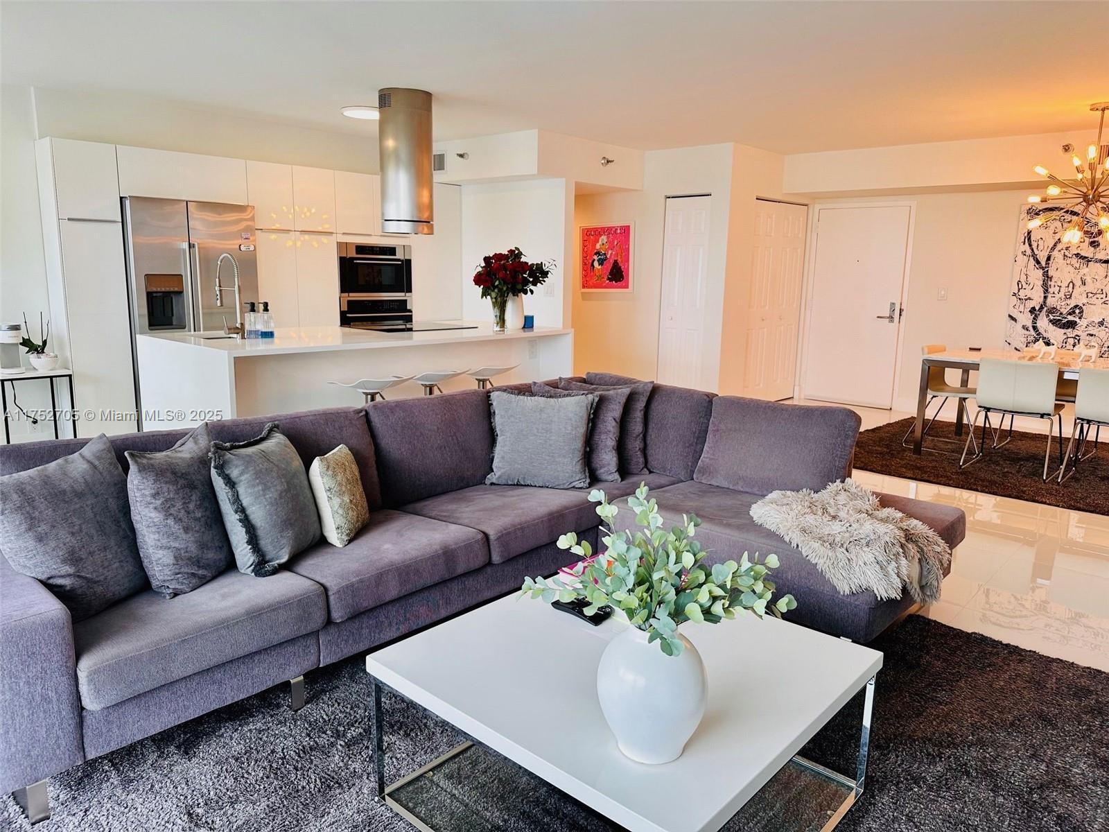 Building Photo - 19101 NE 36th Ct