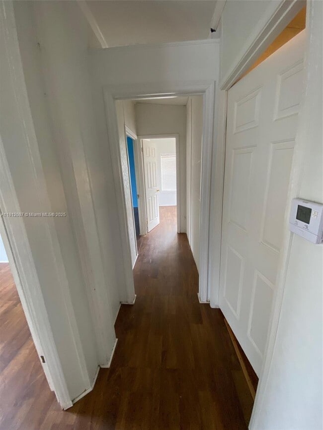 Building Photo - 11837 Watergate Cir