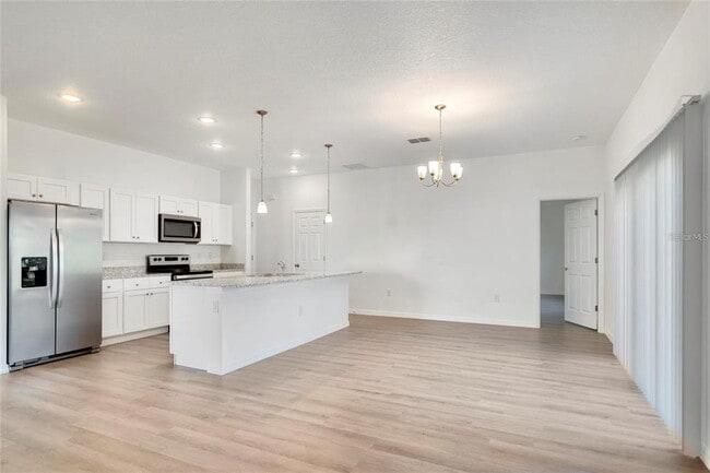 Building Photo - 199 Carmelite Ave NW