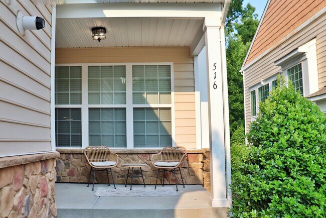 Front porch - 516 Sealine Dr