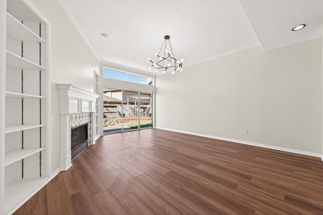 Building Photo - 16410 Fondren Grove Dr