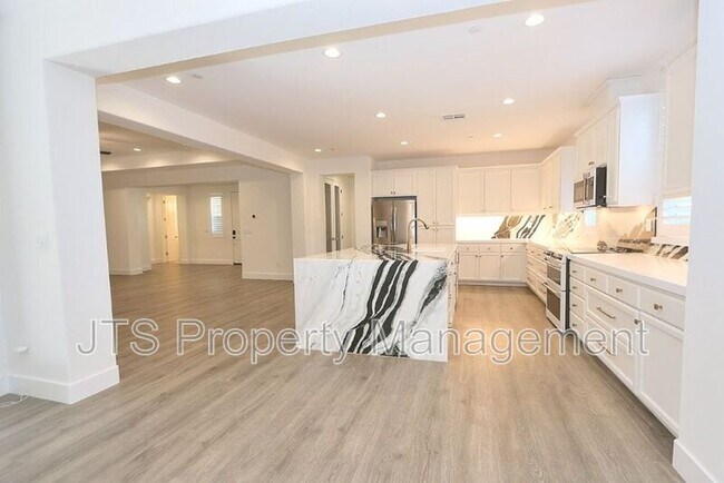 Building Photo - 4988 Amina Fair Way