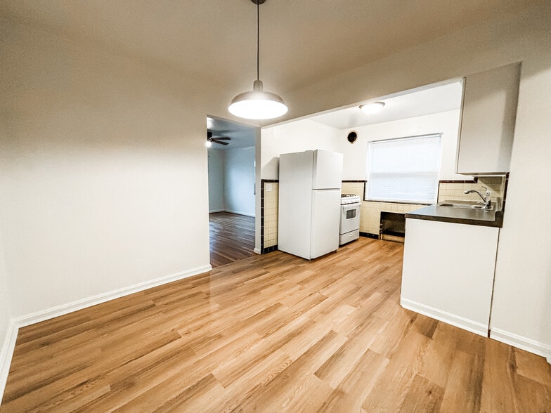 Dining Room #2 - 6114 Dryden Ave