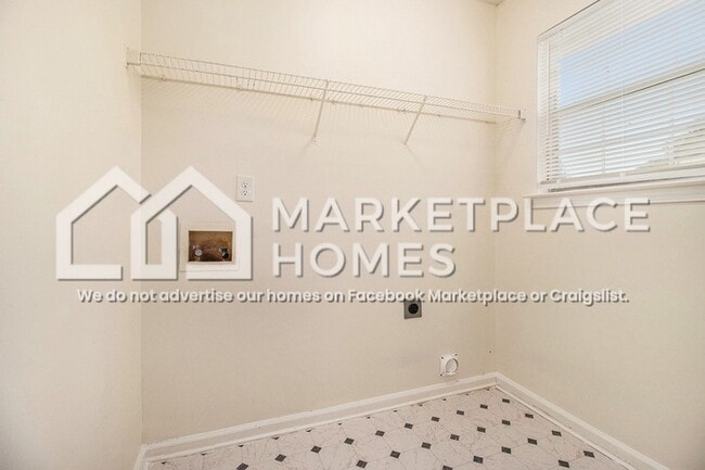 Building Photo - 5708 Eagles Feather Ln