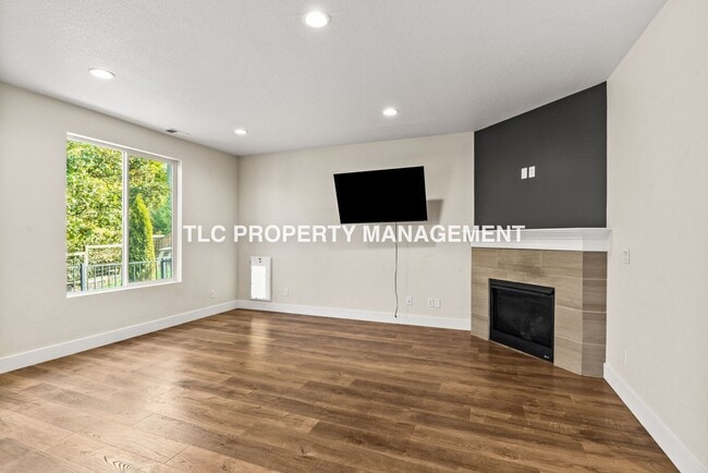 Building Photo - Gorgeous Home for Rent