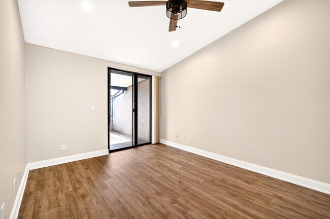 Building Photo - 921 NW 122nd Terrace