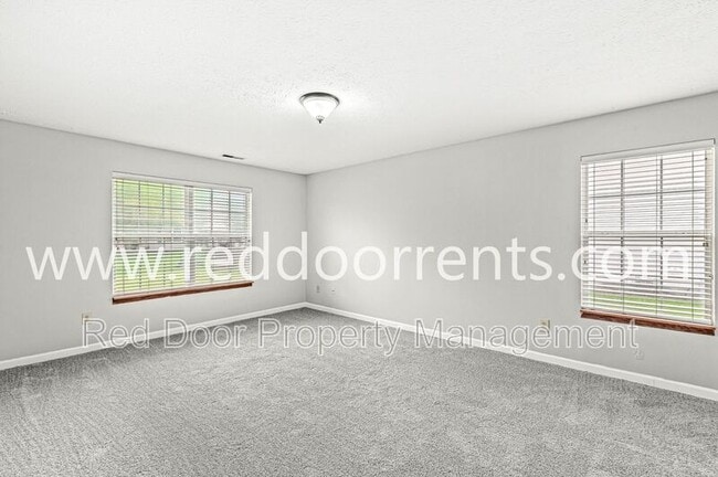 Building Photo - 10051 Long Meadow Dr