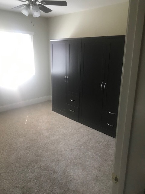 Building Photo - Incredible 5 Bed 2.5 Bath House Located In San Marcos