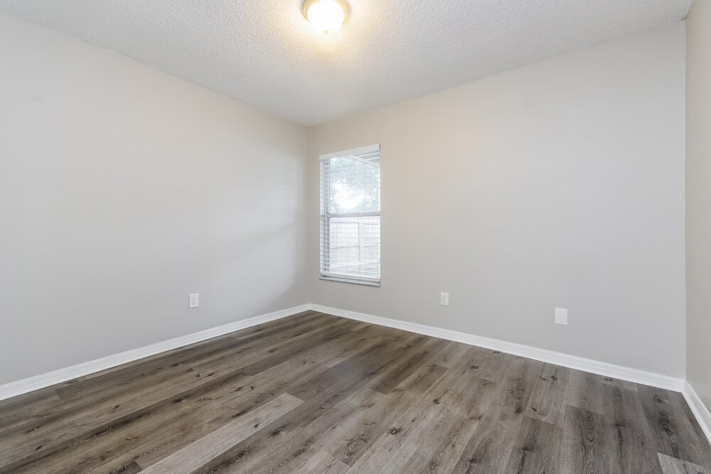 Building Photo - 17104 Cypresswood Way