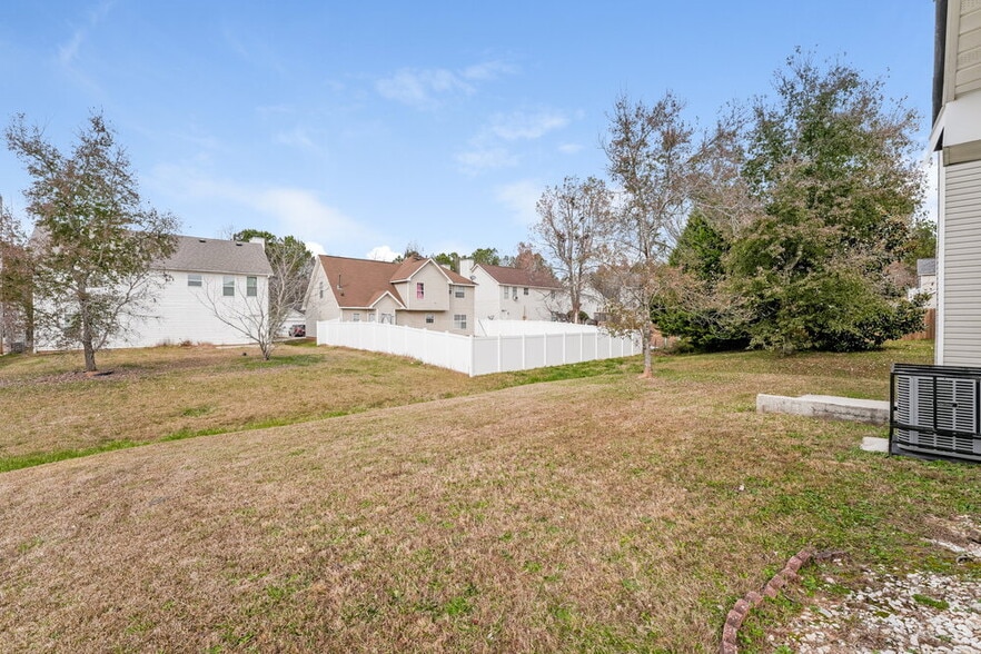 Building Photo - 3735 Salem Chapel Dr