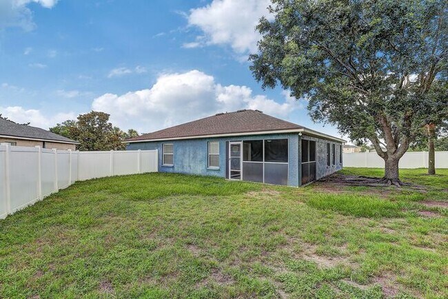 Building Photo - Spacious 4-Bedroom Home in Rivercrest, Riv...
