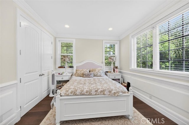 Building Photo - 4533 Farmdale Ave