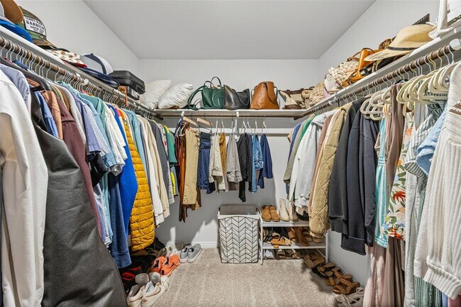 Building Photo - 20120 Andrew Johnson Dr