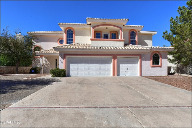 Building Photo - 6123 La Posta Dr
