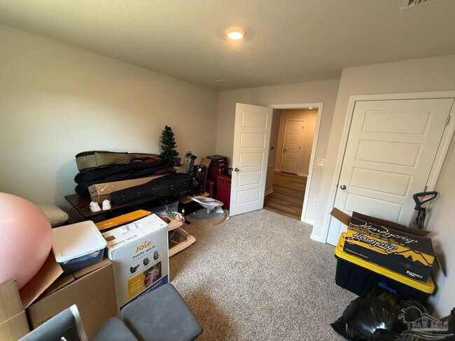 Building Photo - 9732 Angel Oak Dr
