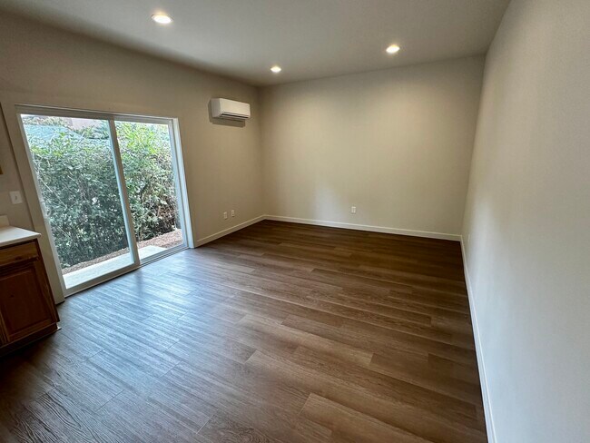 Building Photo - 1765 SW 53rd St