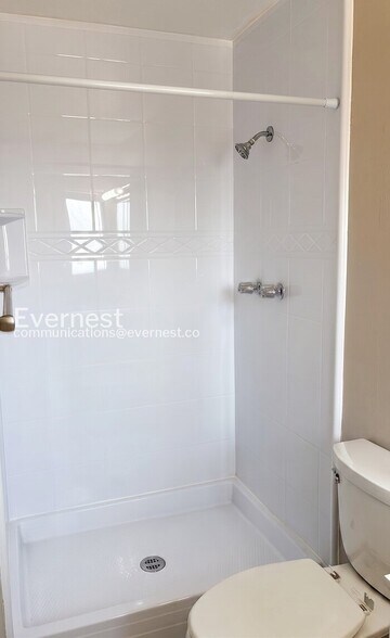 Building Photo - 1629 26th Ave Ct