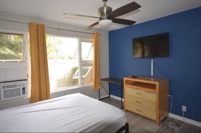 Building Photo - 603 Pila Pl