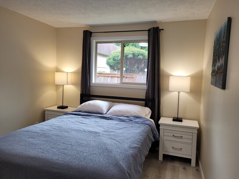 Building Photo - 1516 7th St NW