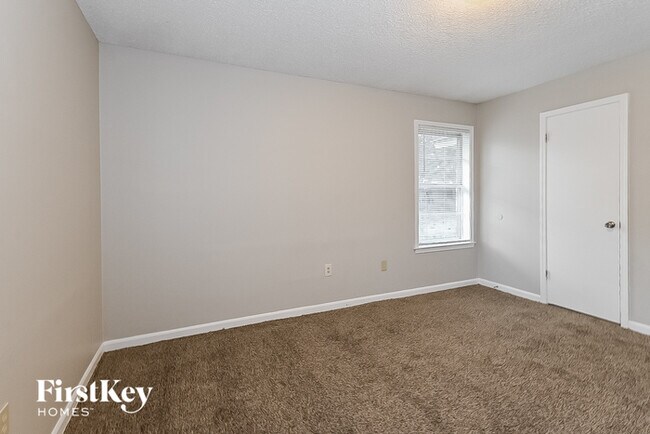 Building Photo - 4505 Laird Dr