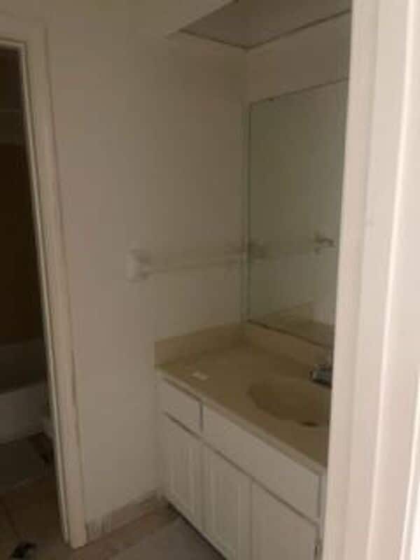 Building Photo - 1694 Belvedere Ct