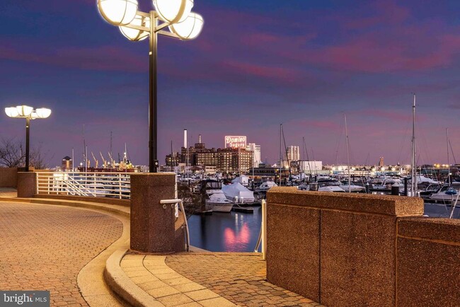 Building Photo - 100 Harborview Dr