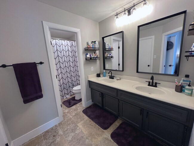 Building Photo - 1728 Bevis Street-3 Story home