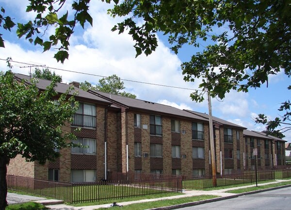 Primary Photo - Greater Centennial Homes