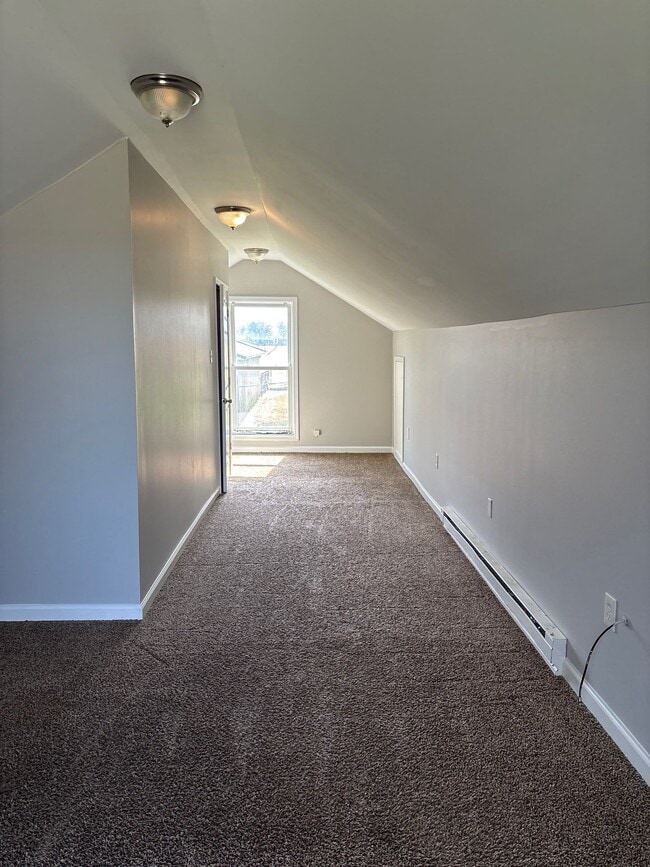 Building Photo - 159 Ervin Ln