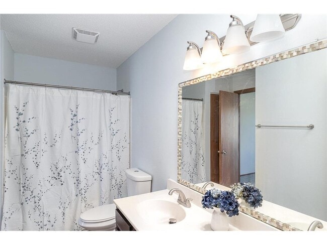 Building Photo - 2438 Cochrane Cir