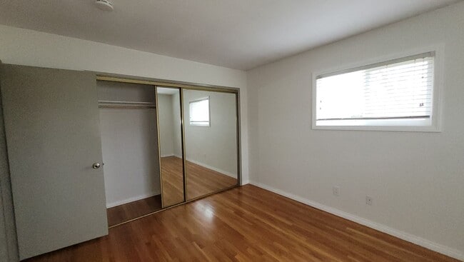 Building Photo - Beautiful Point Loma Single Story Home