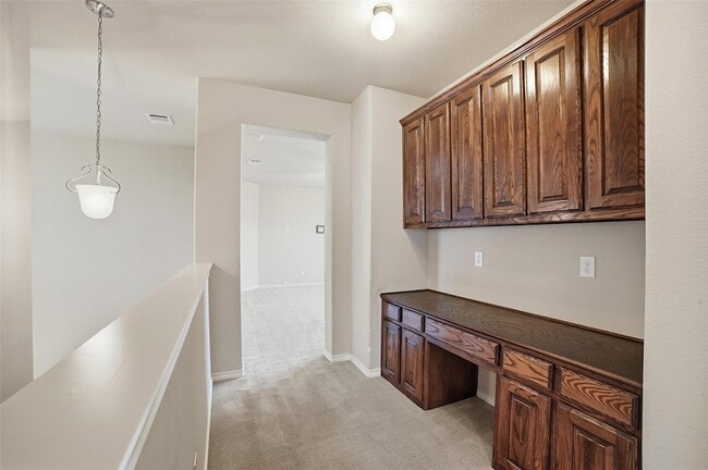 Building Photo - 1205 Dripping Springs Ln