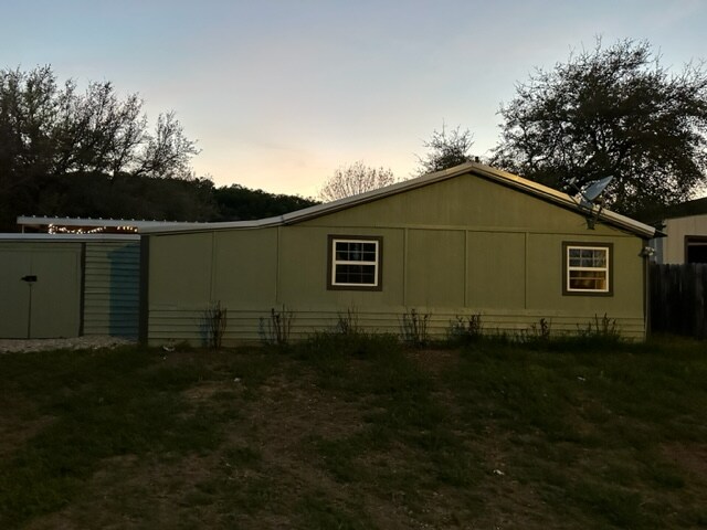 Building Photo - 941 River View Ct