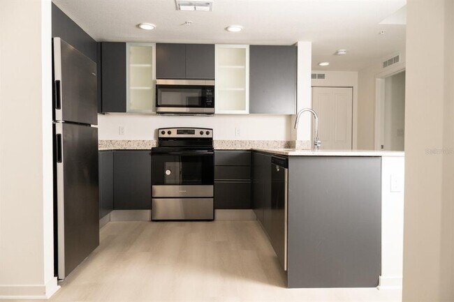 Building Photo - 5579 Millenia Park Blvd