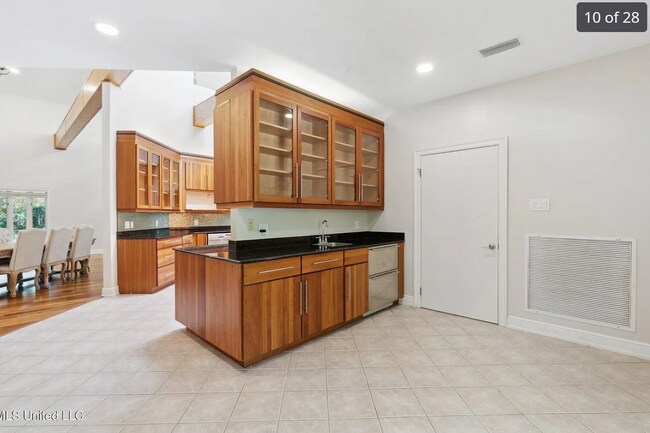 Building Photo - 23444 Woodland Way