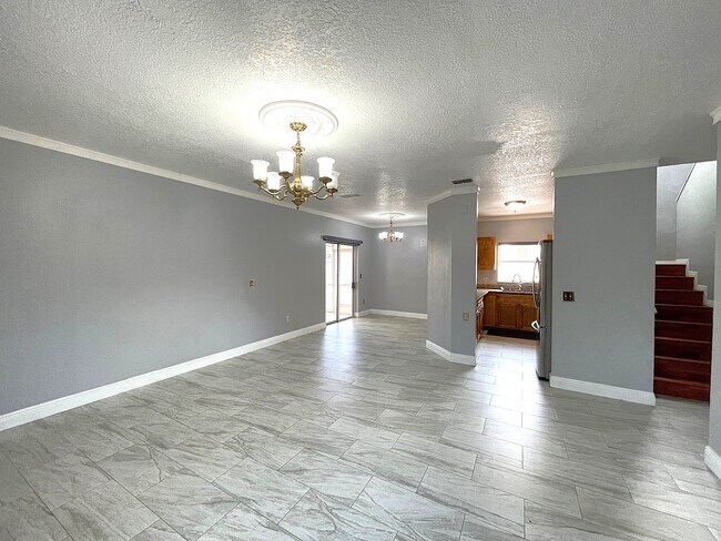 Building Photo - 2348 Cordova Ct