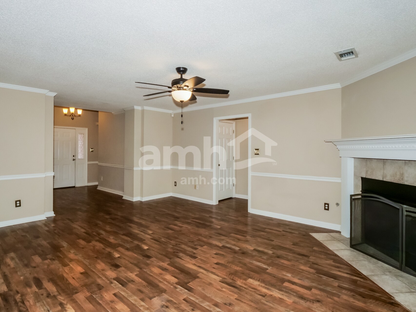 Building Photo - 8002 Jills Creek Dr
