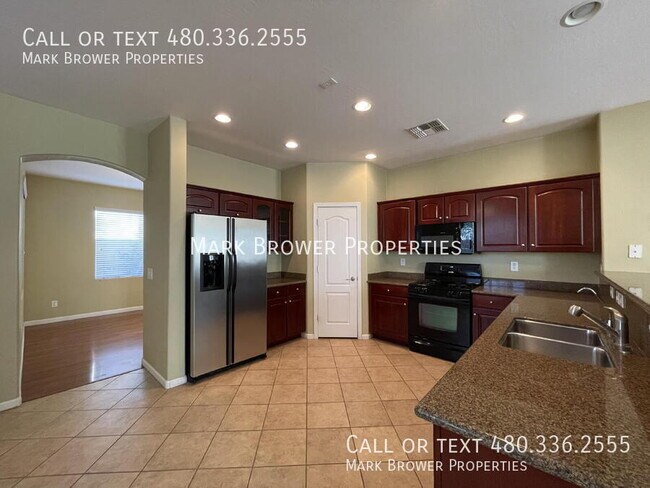 Building Photo - 3750 S Ashley Pl