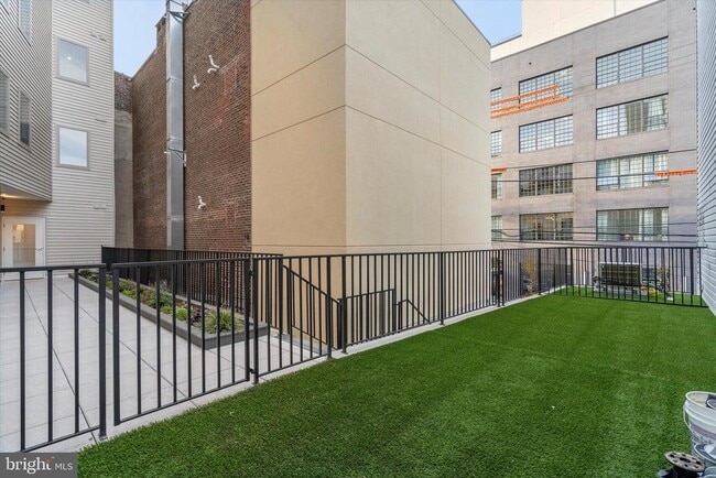 Building Photo - 1643 N 2nd St