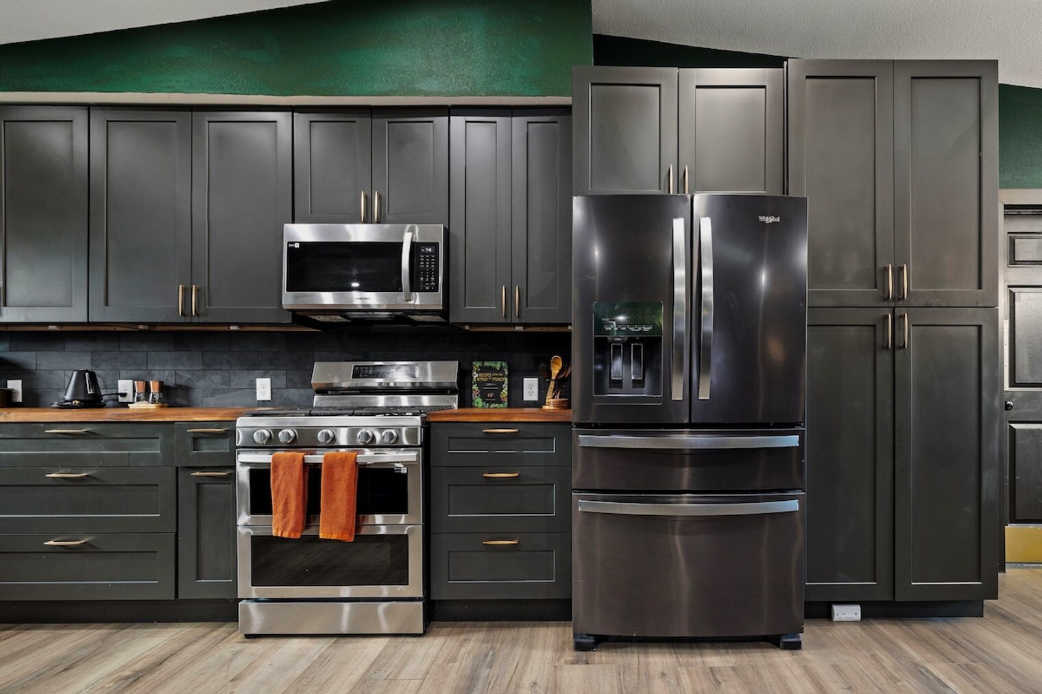 Building Photo - 4807 Carsonhill Dr